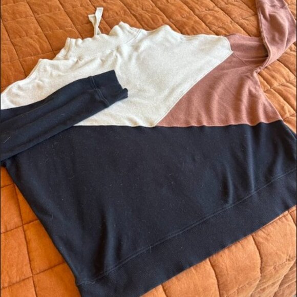 Pact Airplane Organic Women's Multi Color-blocked Long Sleeve Pullover Size XL - Picture 2 of 4